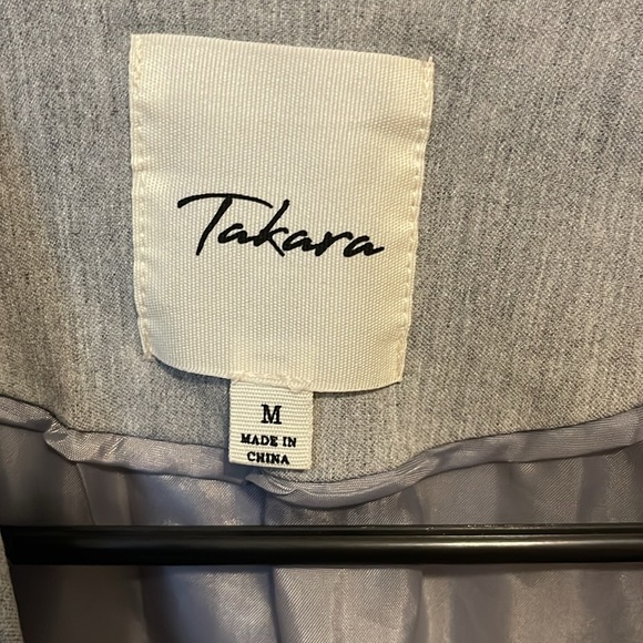 Takara Blazer - Picture 2 of 3